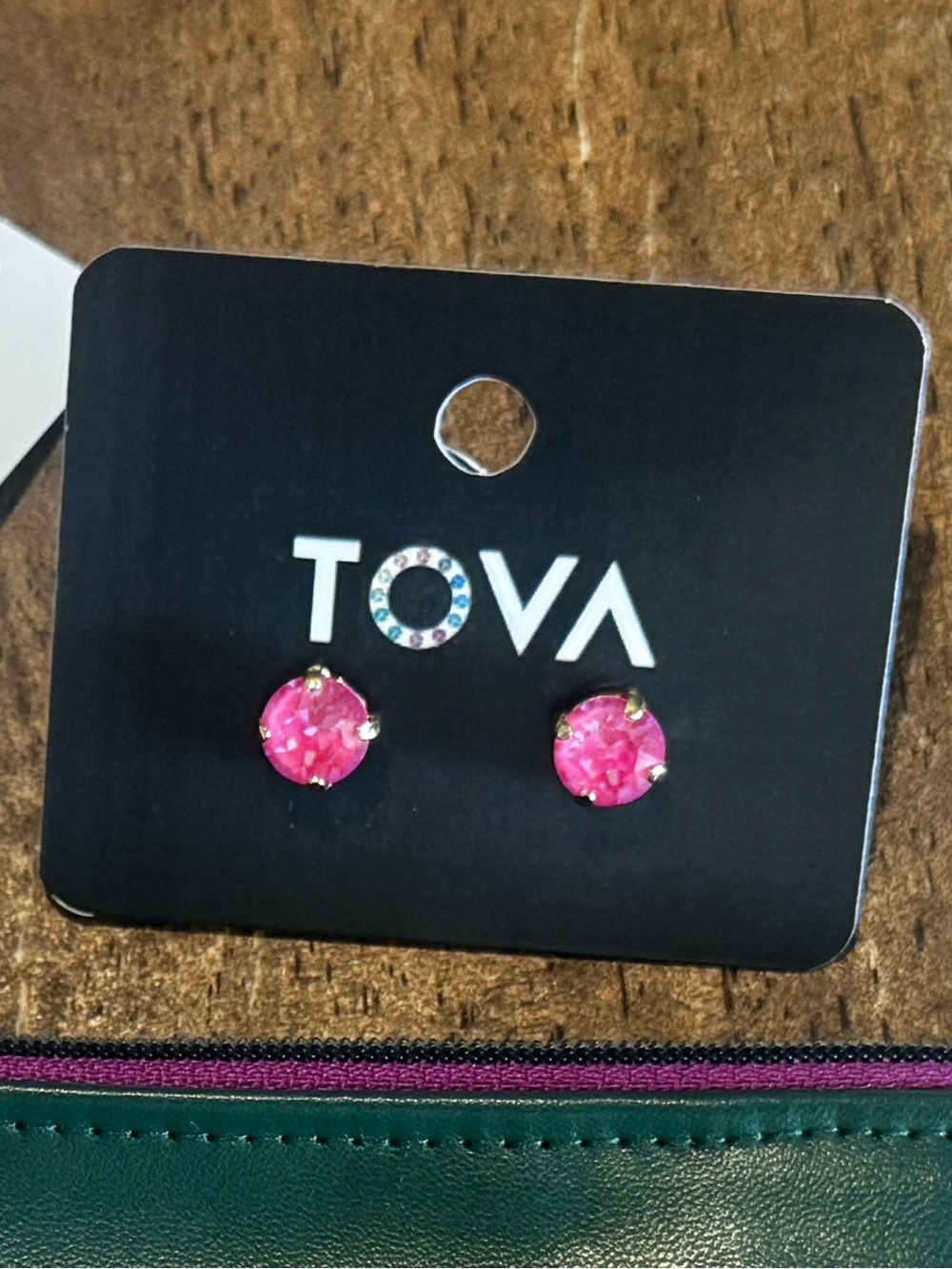 TOVA Oakland Studs